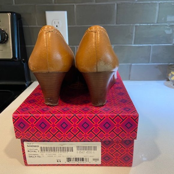 Tory Burch Sally Wedge - Picture 2 of 3